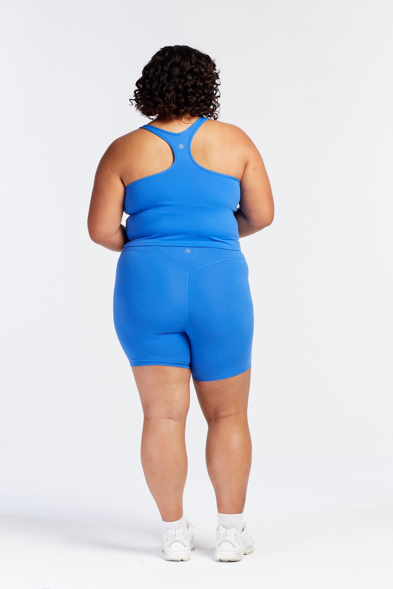 SUMMER PERFORMANCE CROP SINGLET MOANA