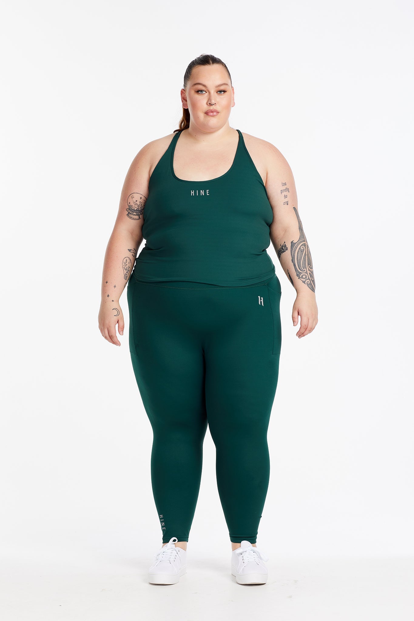 PERFORMANCE RACERBACK CROP SINGLET PINE