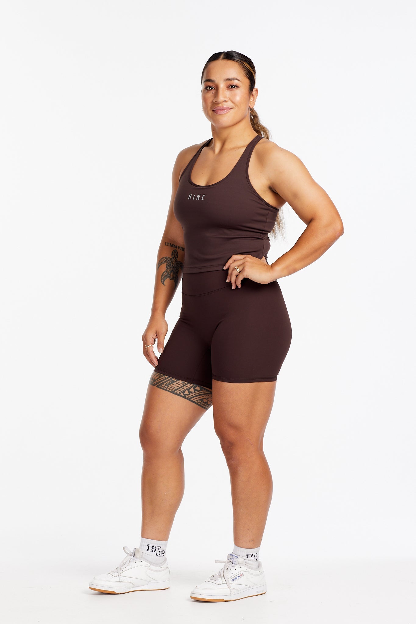 PERFORMANCE RACERBACK CROP SINGLET ESPRESSO
