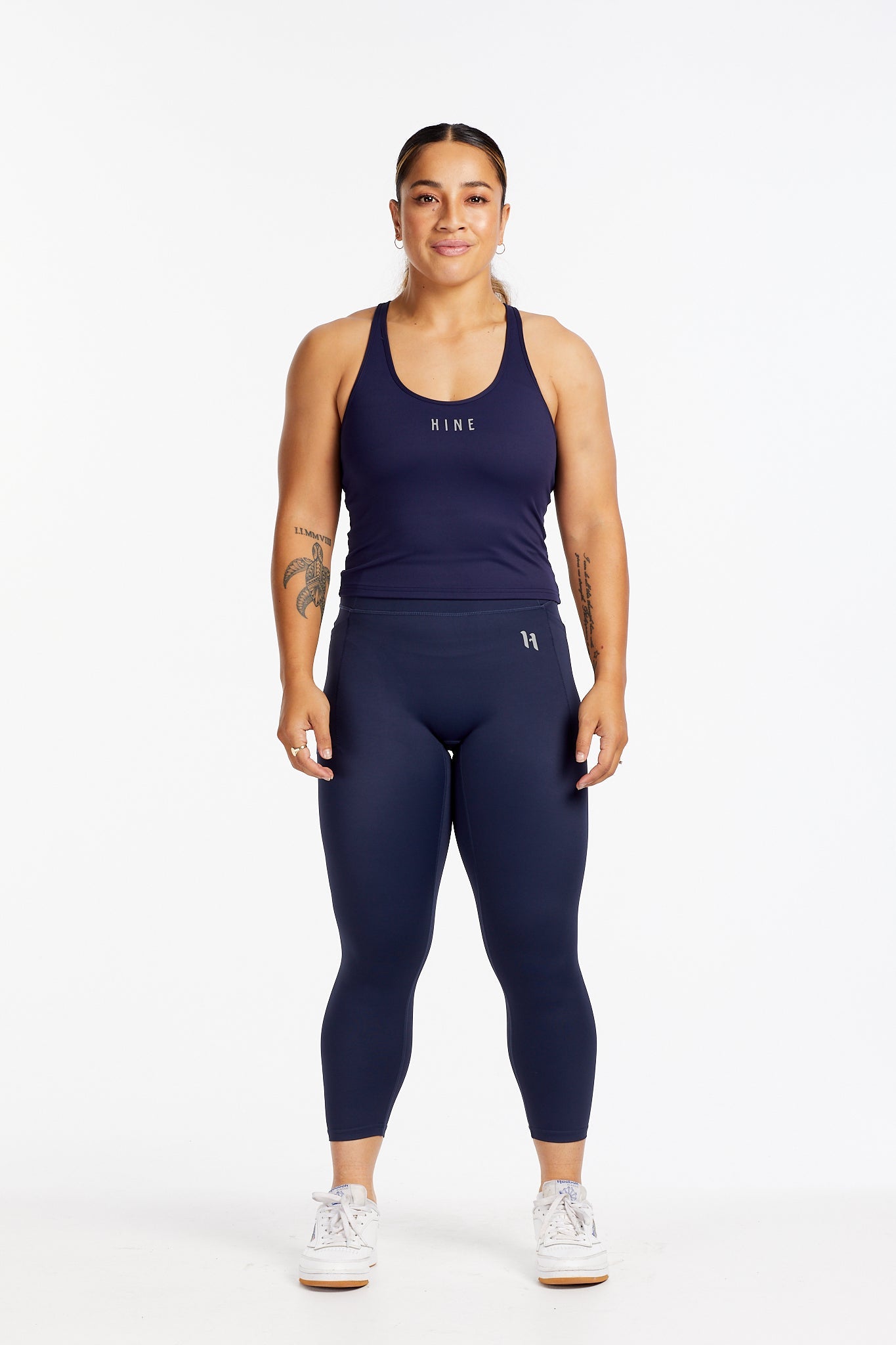 PERFORMANCE RACERBACK CROP SINGLET NAVY