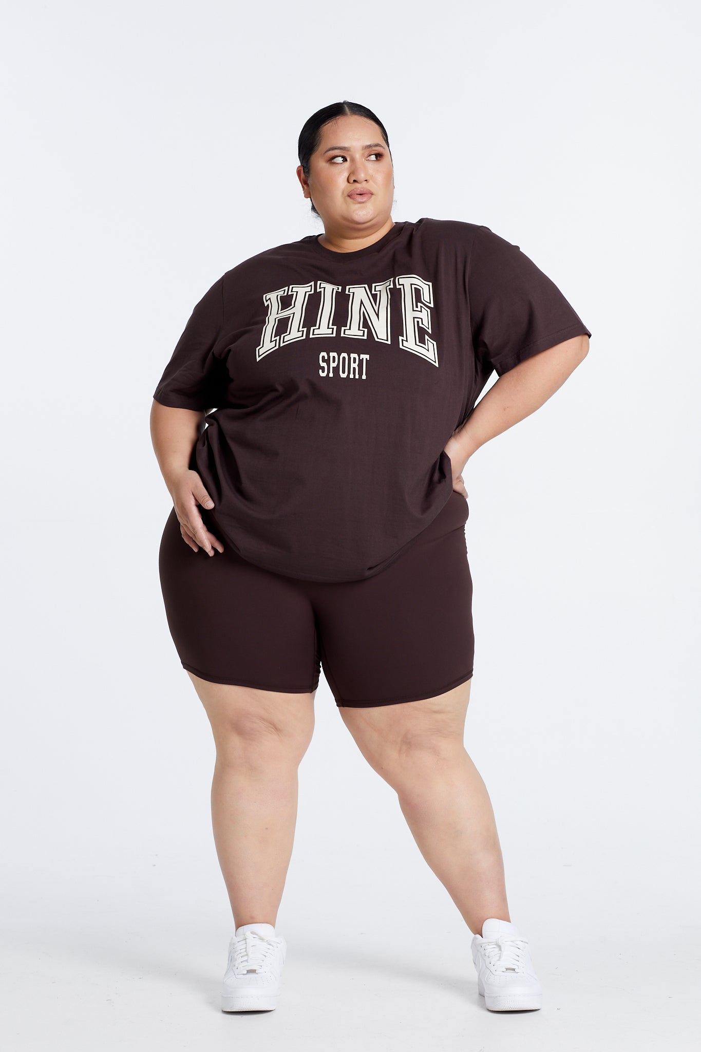 VARSITY TEE ESPRESSO