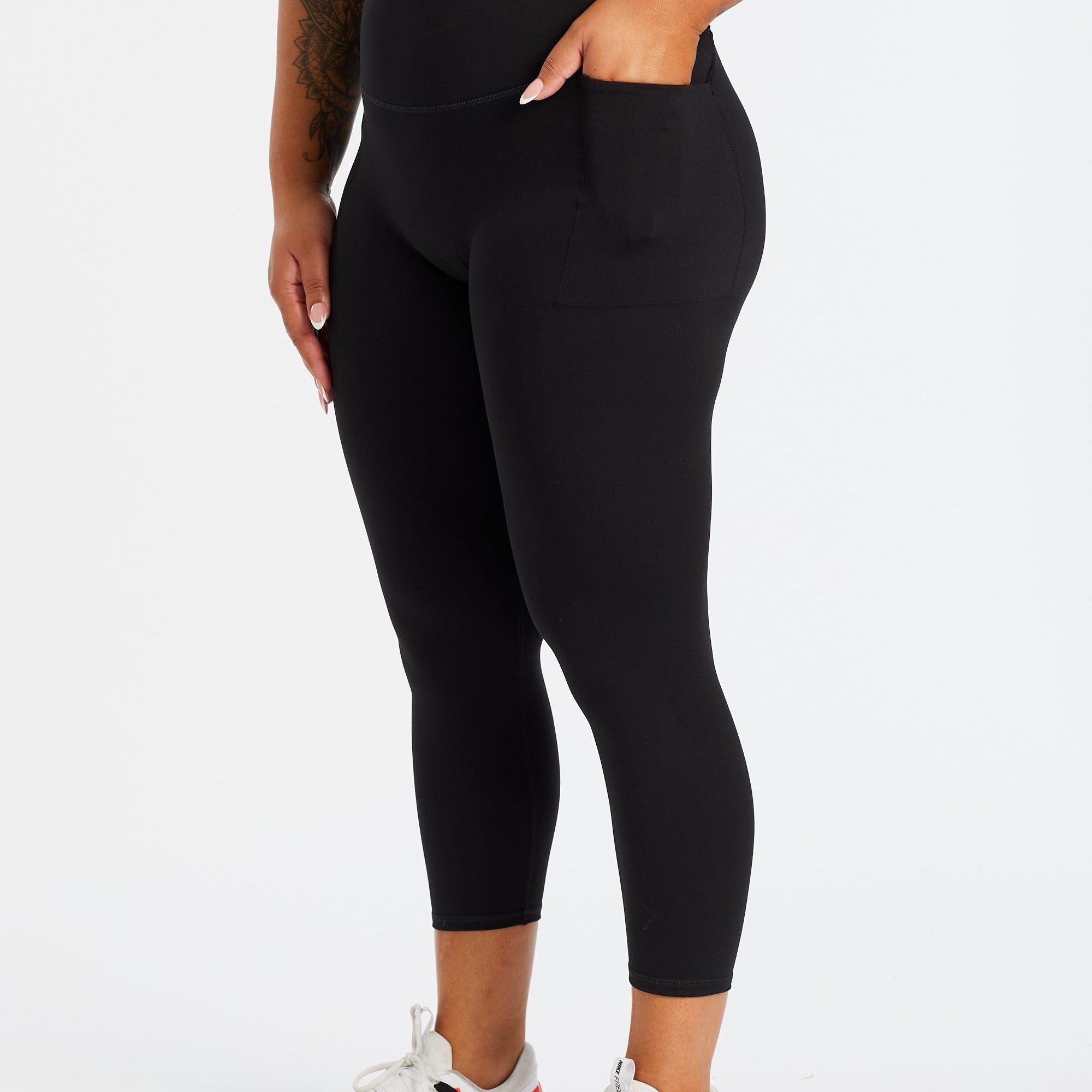 STAPLE 2.0 7/8 LEGGINGS W/ POCKET ONYX