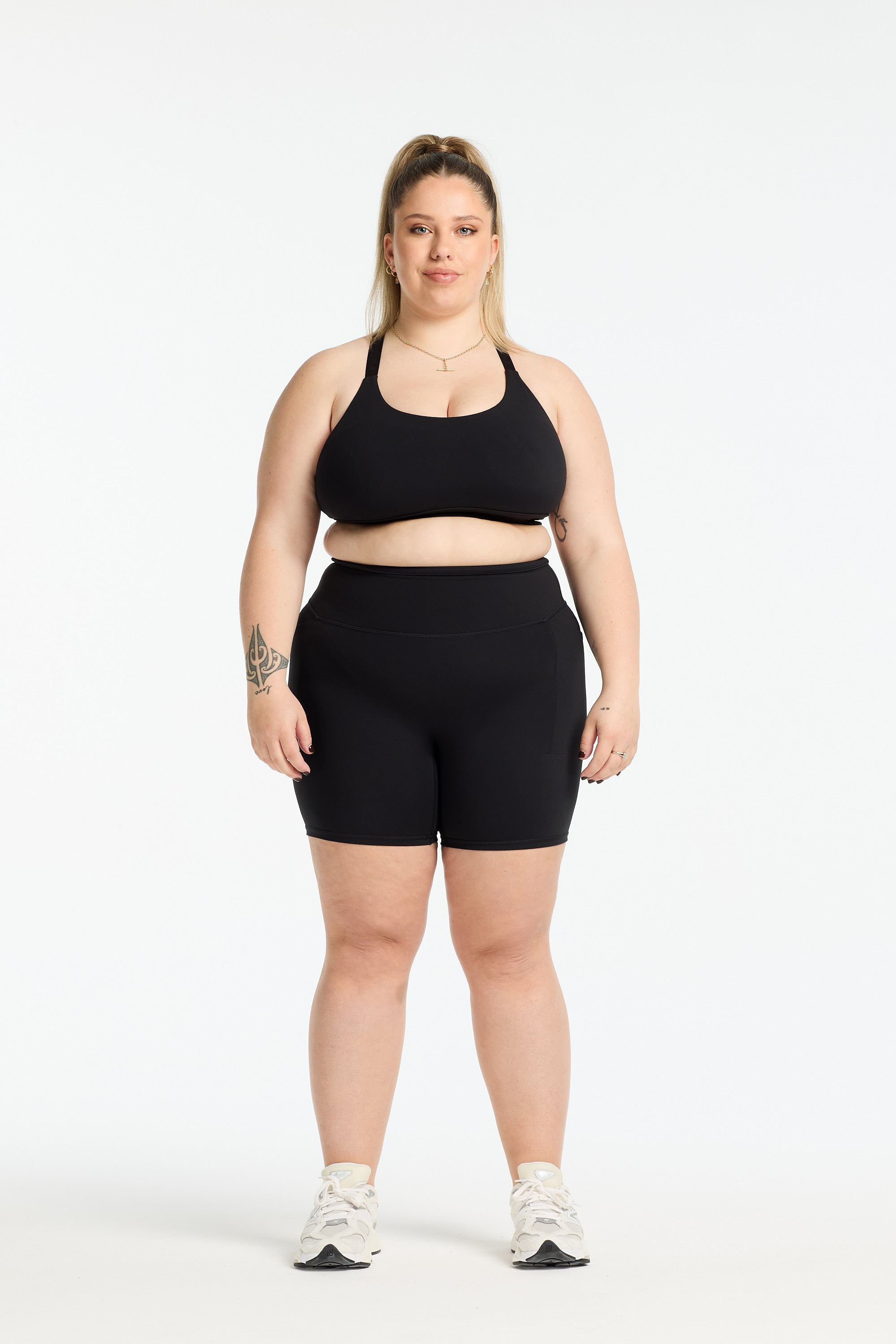 STAPLE 2.0 MID SHORT W/POCKET ONYX