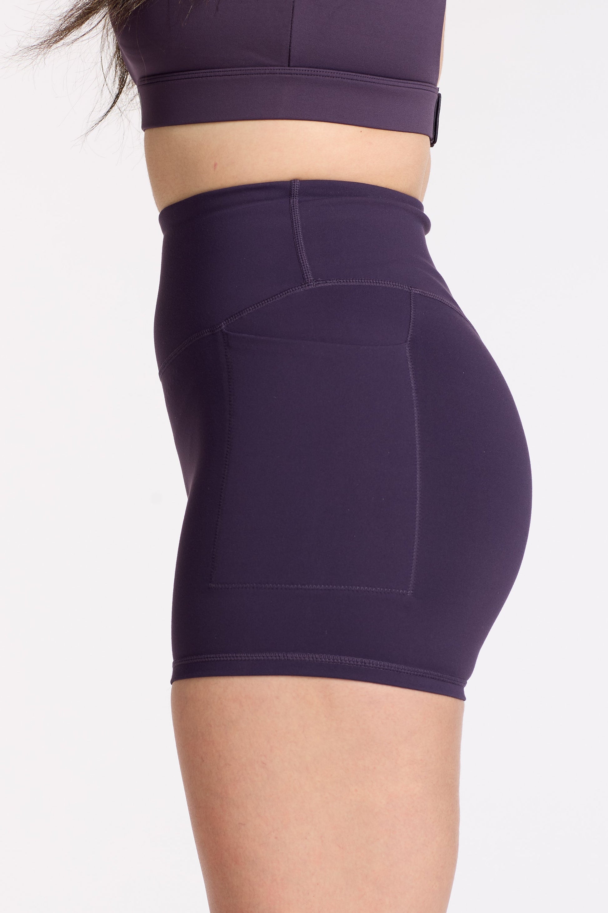 STAPLE W/ POCKET SHORT SHORT MIDNIGHT