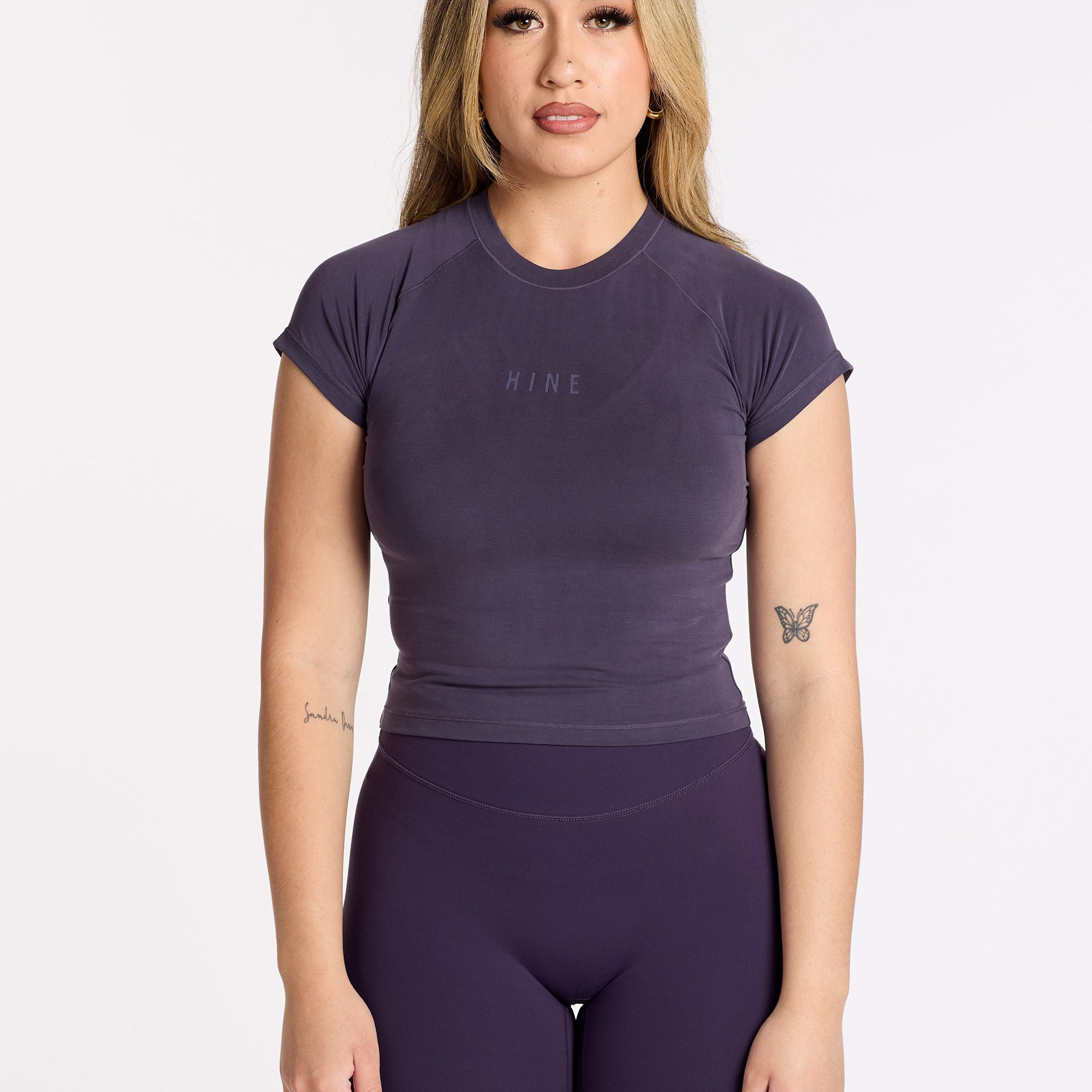 THE ESSENTIAL CROP TEE MIDNIGHT