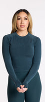 THE ESSENTIAL CROP LONG SLEEVE JADE