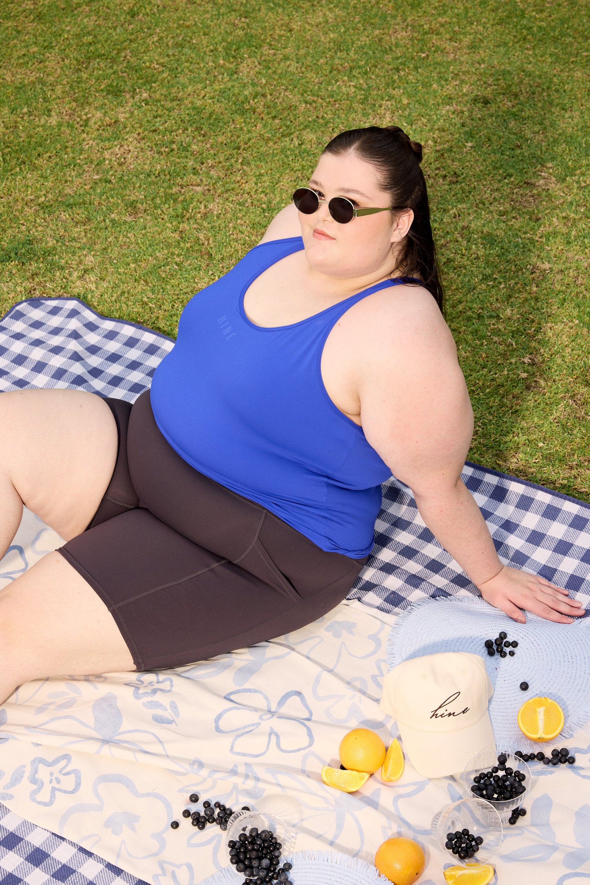 RACERBACK CROP SINGLET W/ IN-BUILT BRA COBALT