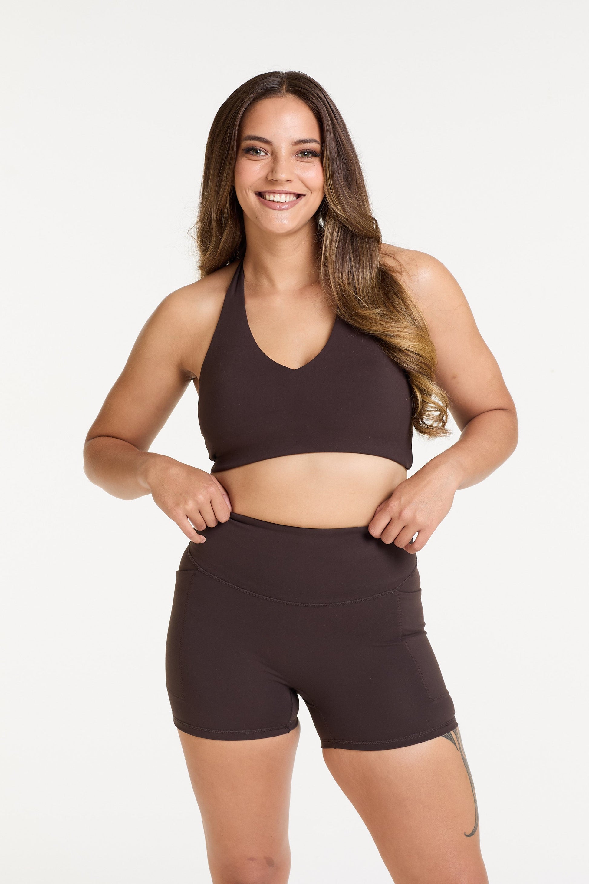 STAPLE W/ POCKET SHORT SHORT COCOA