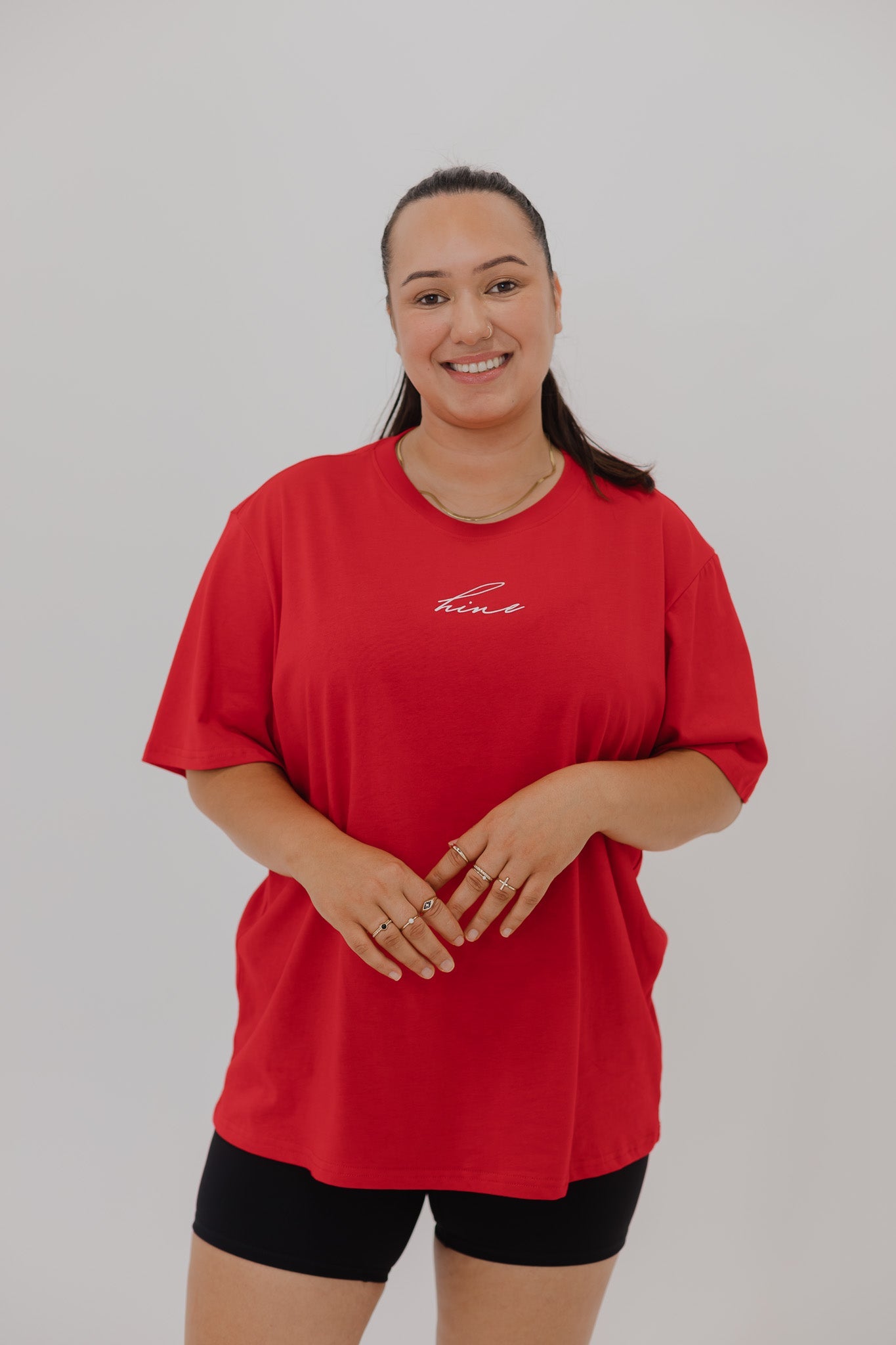 MANA WĀHINE TEE RED