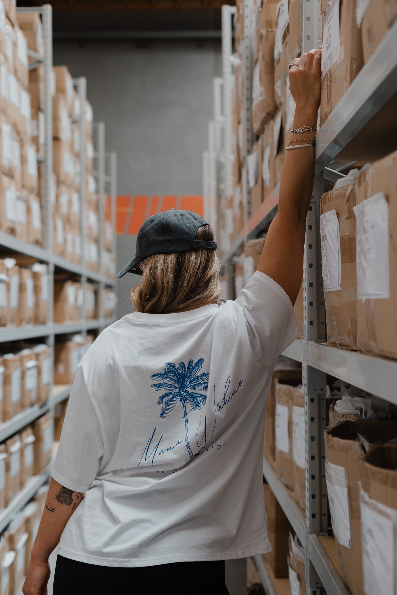 MANA WĀHINE TEE WHITE
