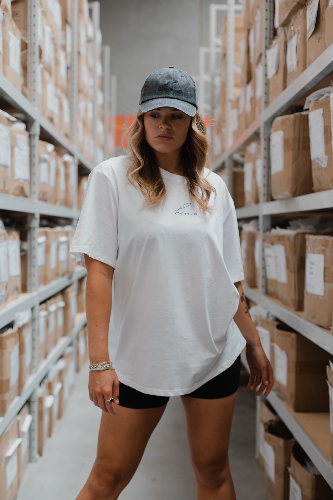 MANA WĀHINE TEE WHITE