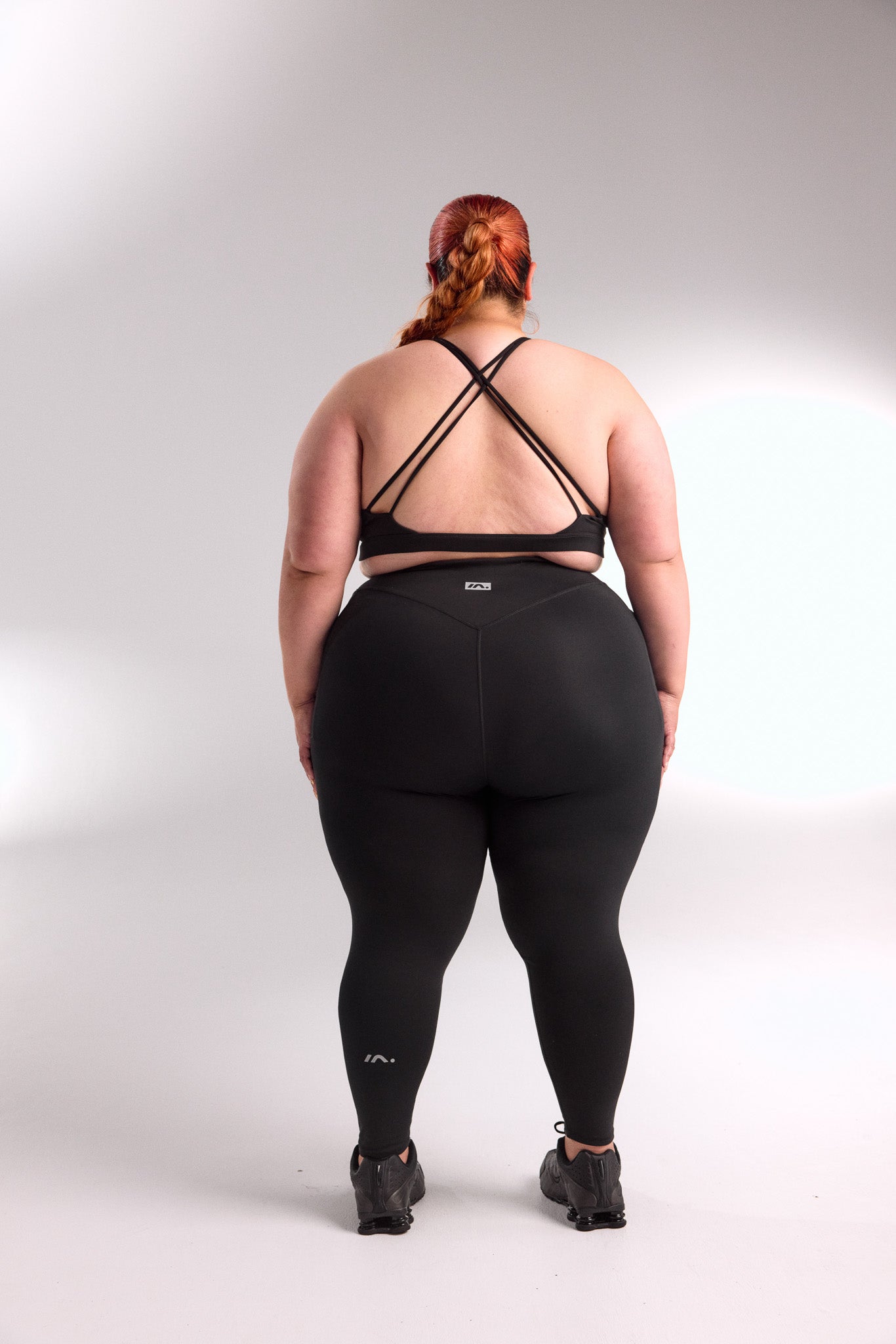 STAPLE W/ POCKET FULL LENGTH LEGGING BLACK