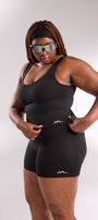 SCULPT TANK BLACK