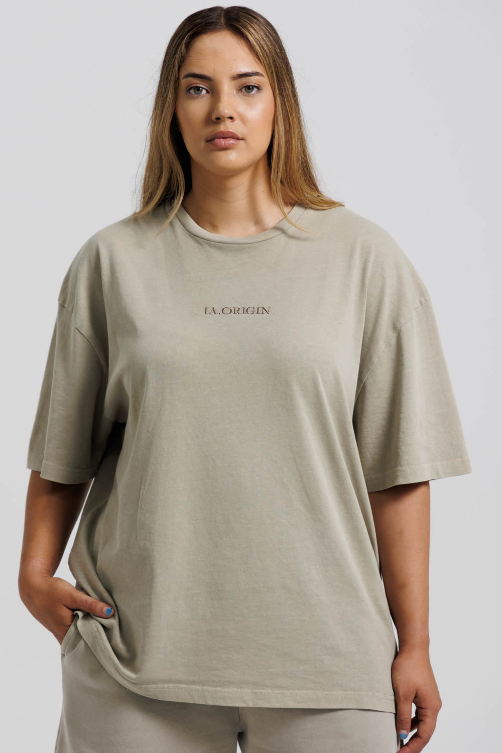 ESSENTIAL HEAVY WEIGHT TEE SAND