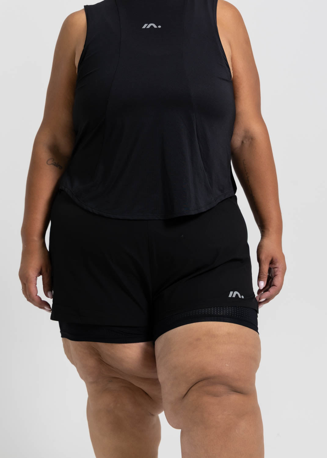 TRAINING SHORT WOMENS BLACK