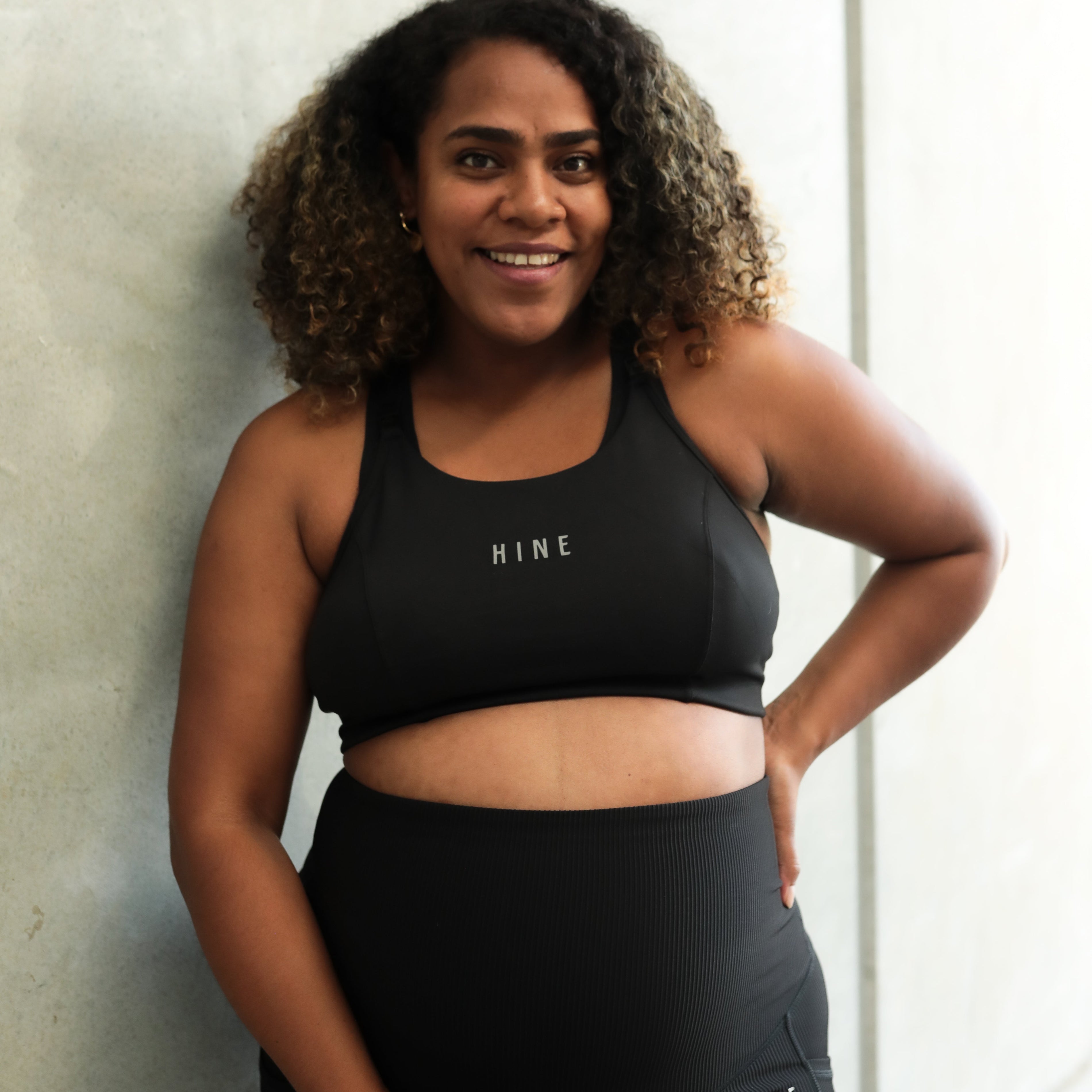 STAPLE MATERNITY RACERBACK BRA ONYX