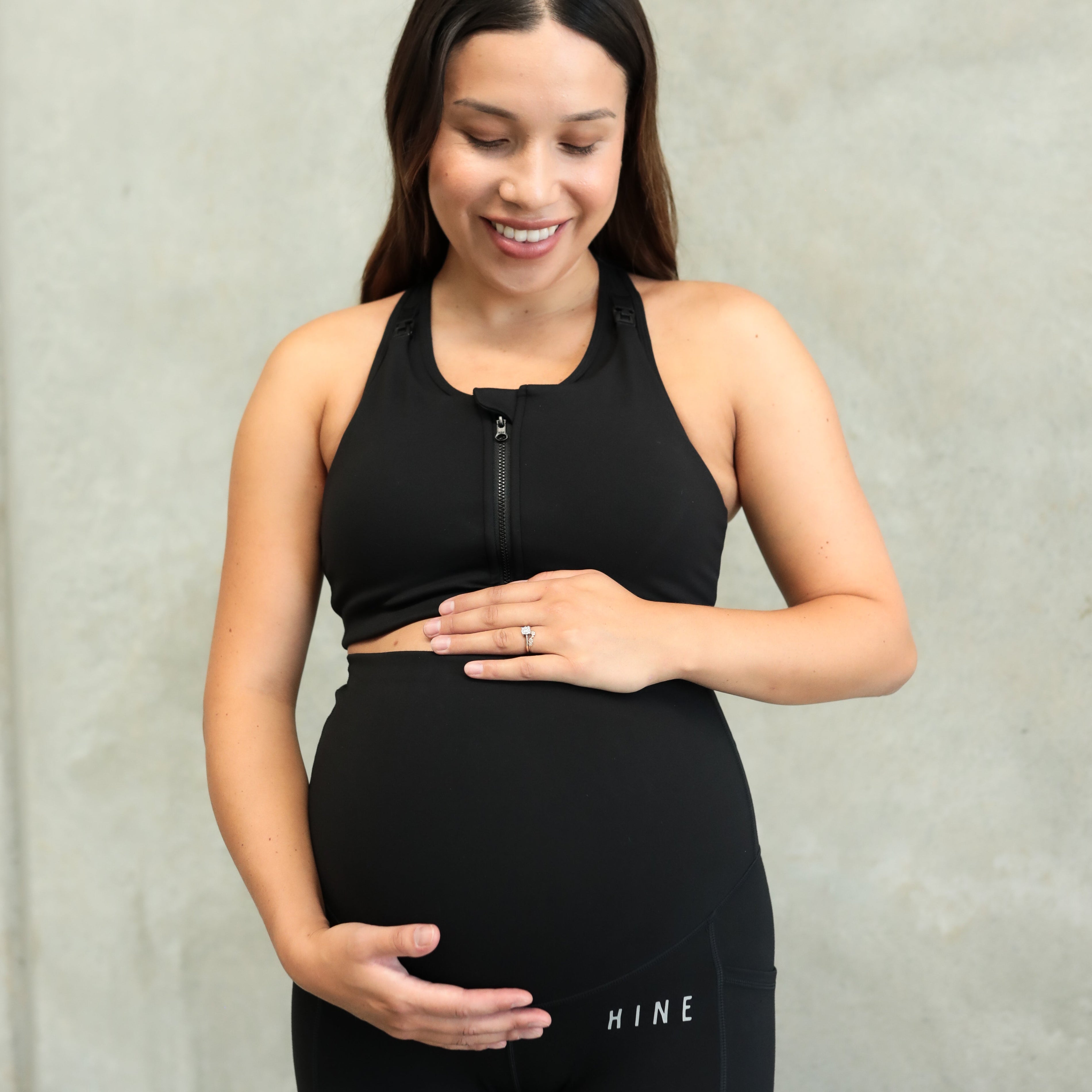 STAPLE MATERNITY ZIP UP BRA ONYX