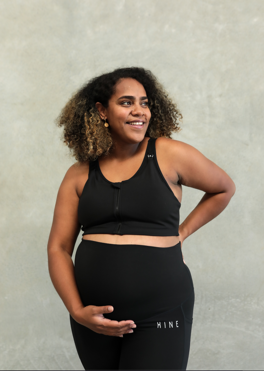 STAPLE MATERNITY ZIP UP BRA ONYX